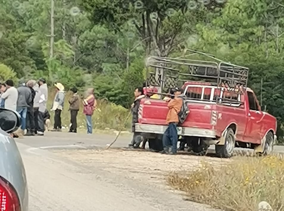 Bloqueo carretero, kilómetro 156 Comitán-Teopisca