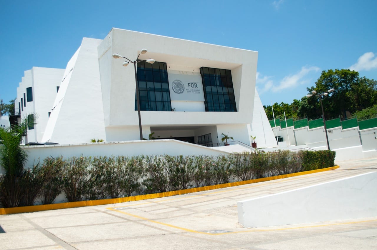 OBTIENE FGR VINCULACIÓN A PROCESO CONTRA UNA PERSONA POR TRANSPORTE DE 26 INDOCUMENTADOS