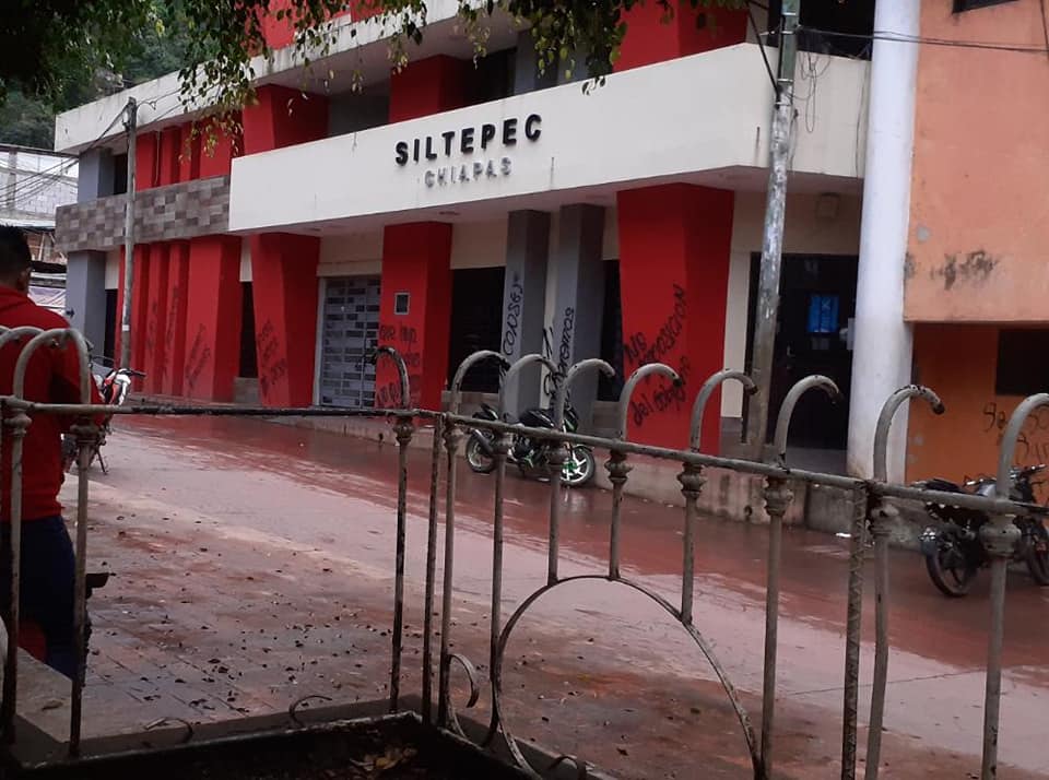Saquean Presidencia Municipal de Siltepec