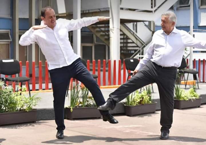 O nos ponemos la camisa de Pueblo Sabio o solo seremos parte de la porra presidencial