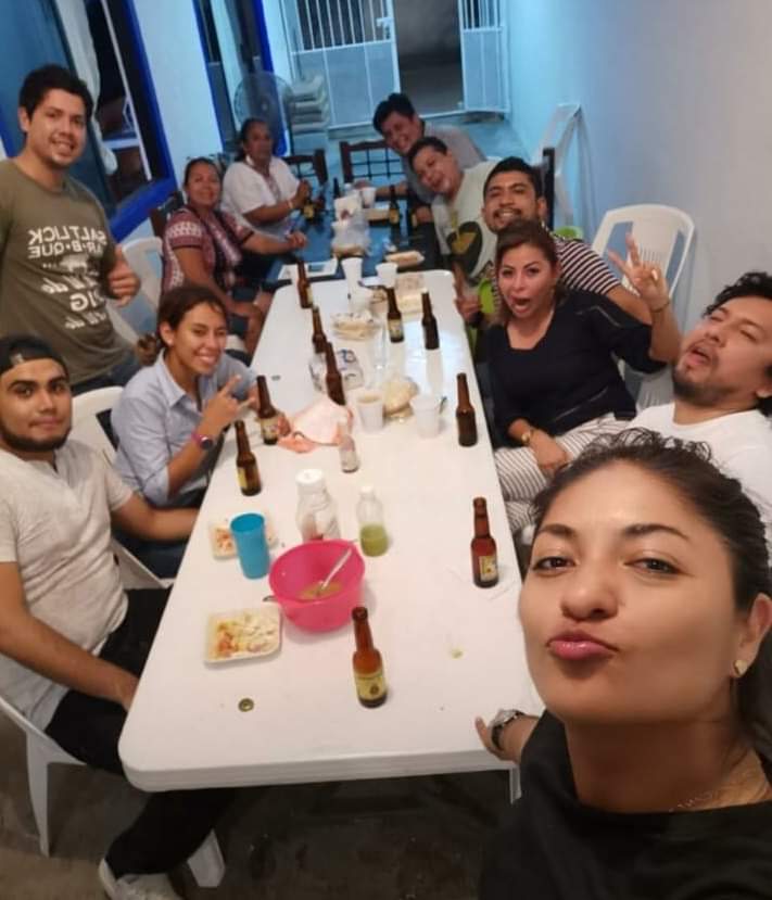 Funcionaria del H. Ayuntamiento de Chiapa de Corzo. realiza fiesta en plena pandemia