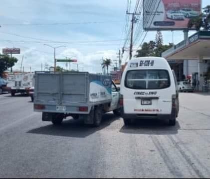 Sin seguros para pasajeros y de daños a terceros trabaja el transporte público en Tuxtla