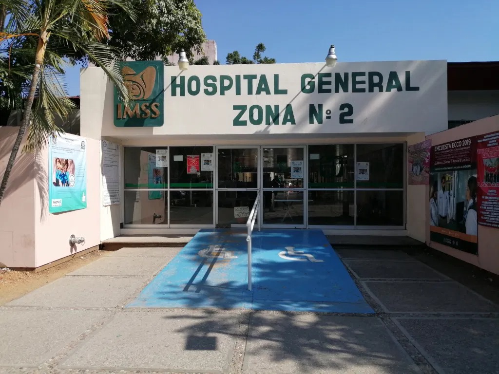 Director del Hospital General Zona II IMSS 5 de mayo obliga a trabajadores con enfermedades crónico degenerativos a regresar a laboral