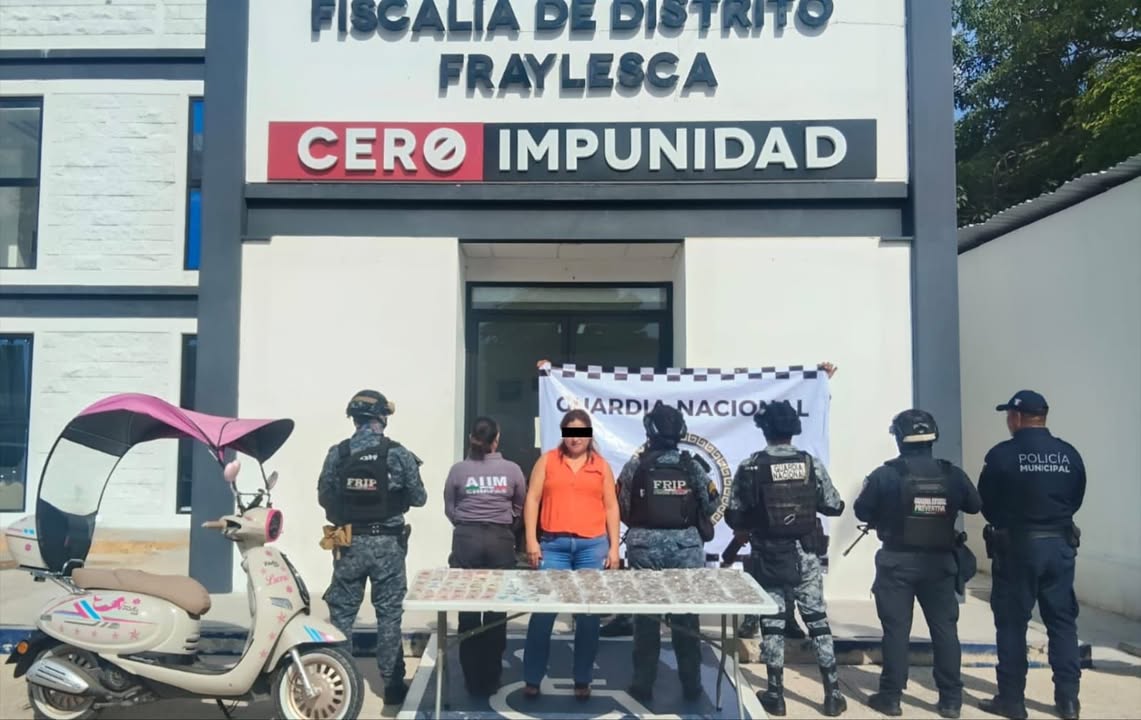 Detienen durante cateo en Villaflores a presunta narcomenudista