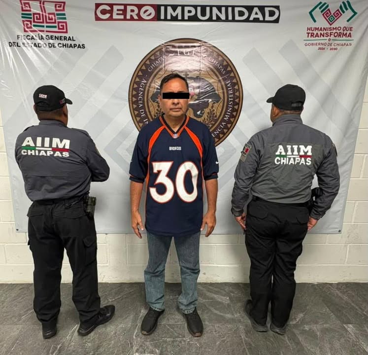 Extrabajador de la Agencia Digital Tecnológica, quién fue separado del cargo por acosar a dos menores de edad, es detenido por perturbar el orden público en…