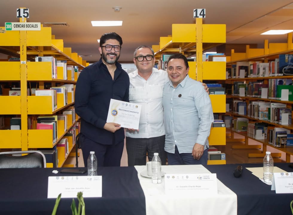 Juan Carlos Moreno Guillén participa en espacio académico sobre la regulación de la inteligencia artificial