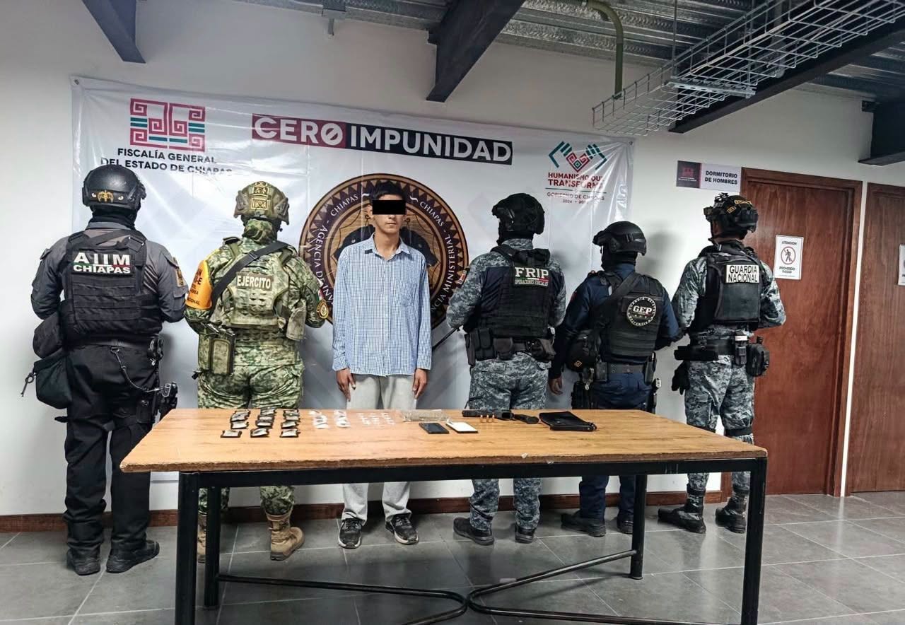 Reporta SSP detención y aseguramiento de arma, narcóticos y artefacto explosivo en Acala